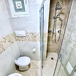 Apartament Vico Del Theutra *