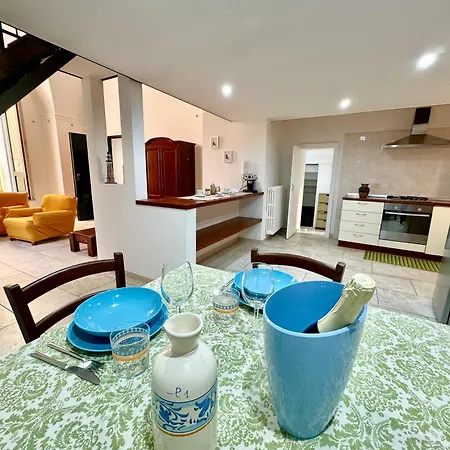 Vico Del Theutra Apartman Lecce