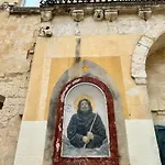 Vico Del Theutra * Lecce