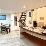 Vico Del Theutra Apartment Lecce