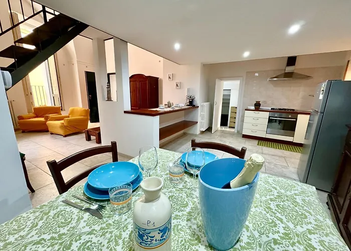 Vico Del Theutra Appartement Lecce